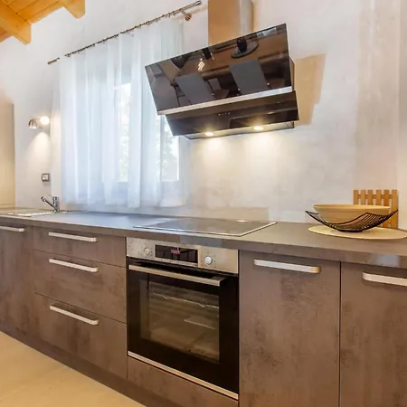 Holiday home Beautiful In With Kitchen *