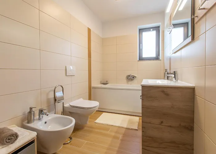 3 Bedroom Awesome In Divača