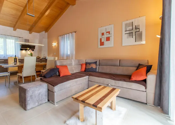 3 Bedroom Awesome In